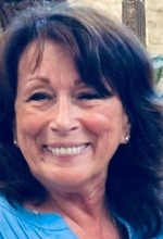 Adele Leonardo Photo